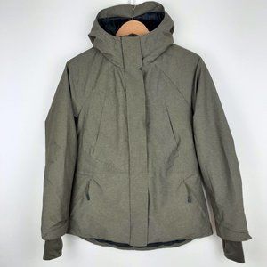 Champion snow jacket Size S. Khaki green wrist cuffs Lots of pockets ski hood